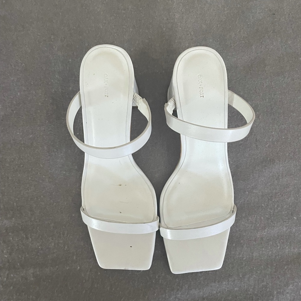 Oak + Fort Strappy Block Heel White Sandals